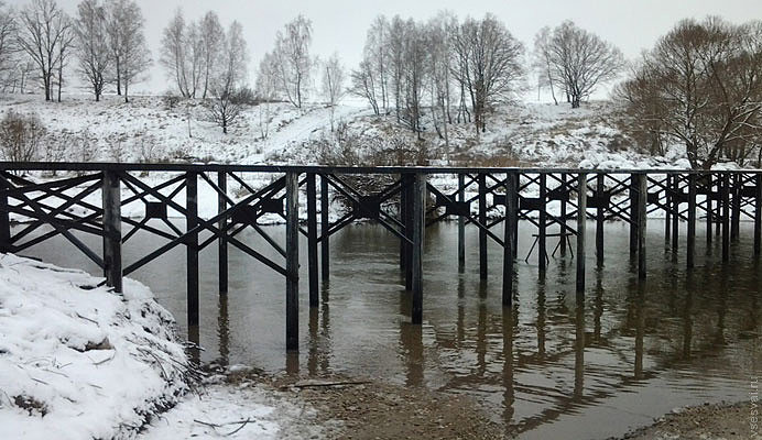 Свайные мосты: надежное решение для преодоления водных преград в Лангепасе от 58113 руб
